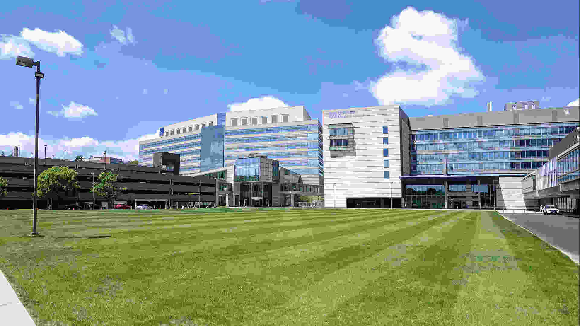 umass-medical-buildings-zoom-background.jpeg