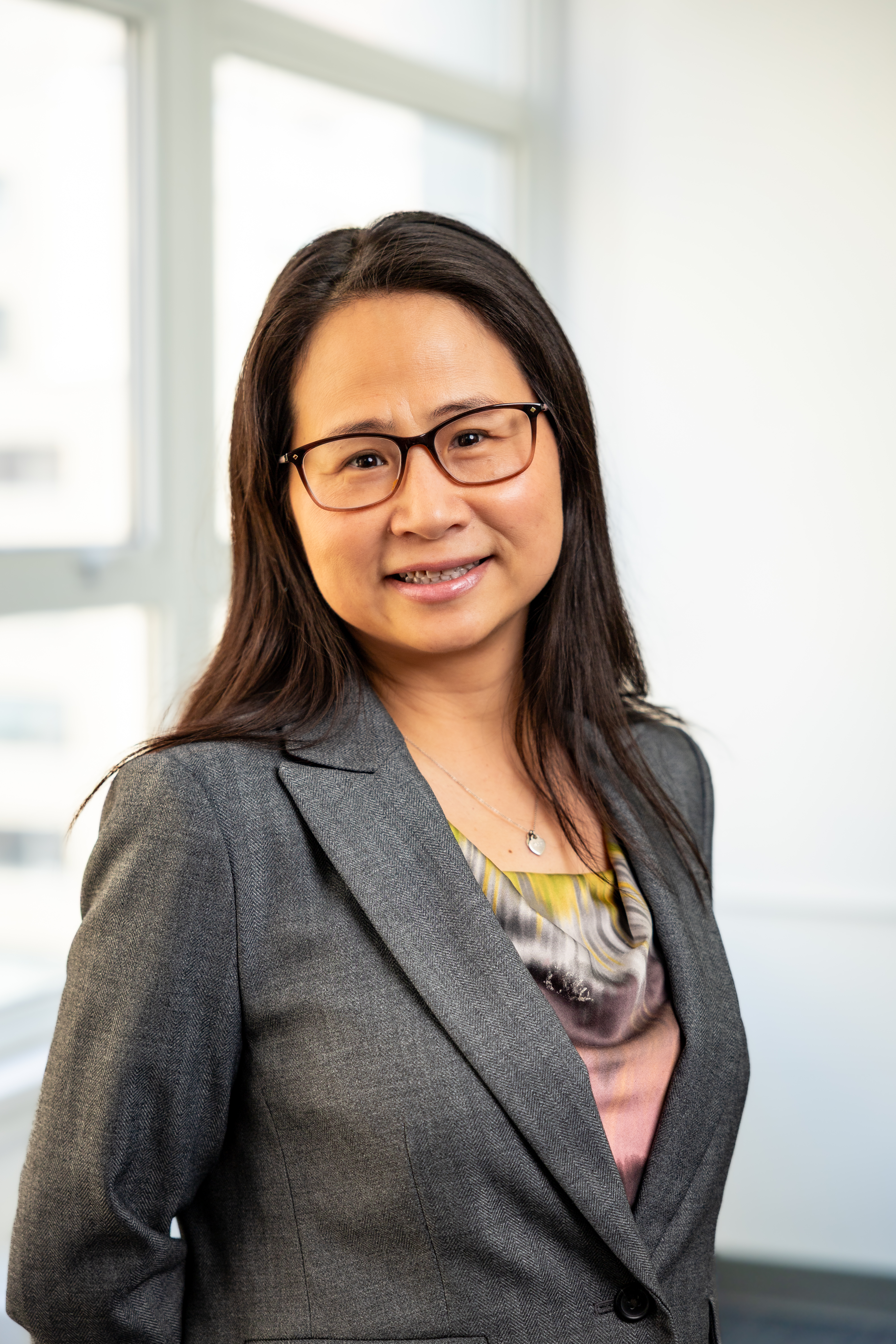 Julia Hua Fang Julia Hua Fang