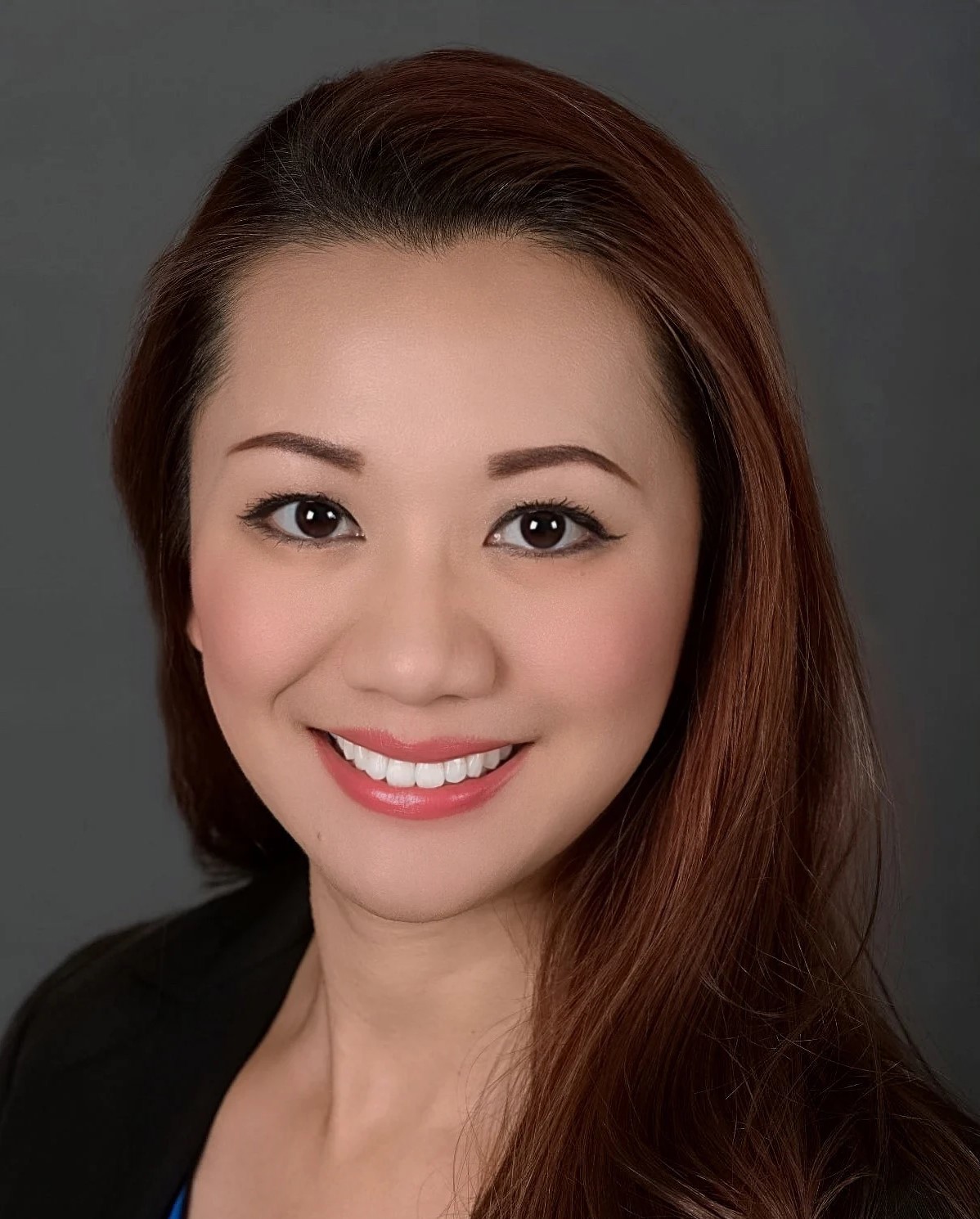 Xuefei Huang