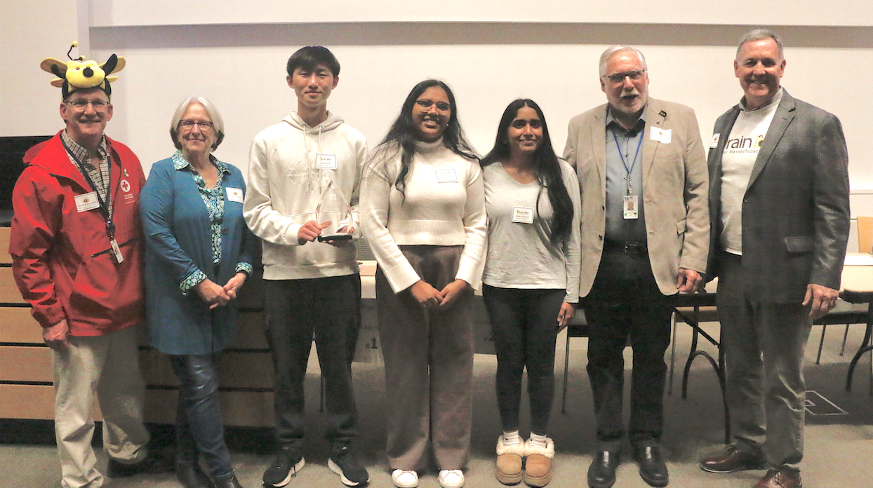 student receiving award