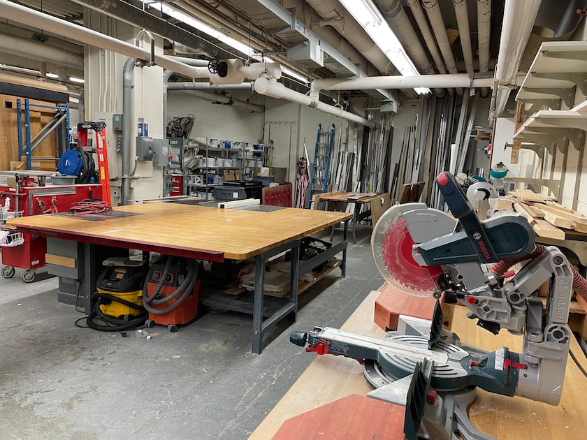  Maintenance wood shop