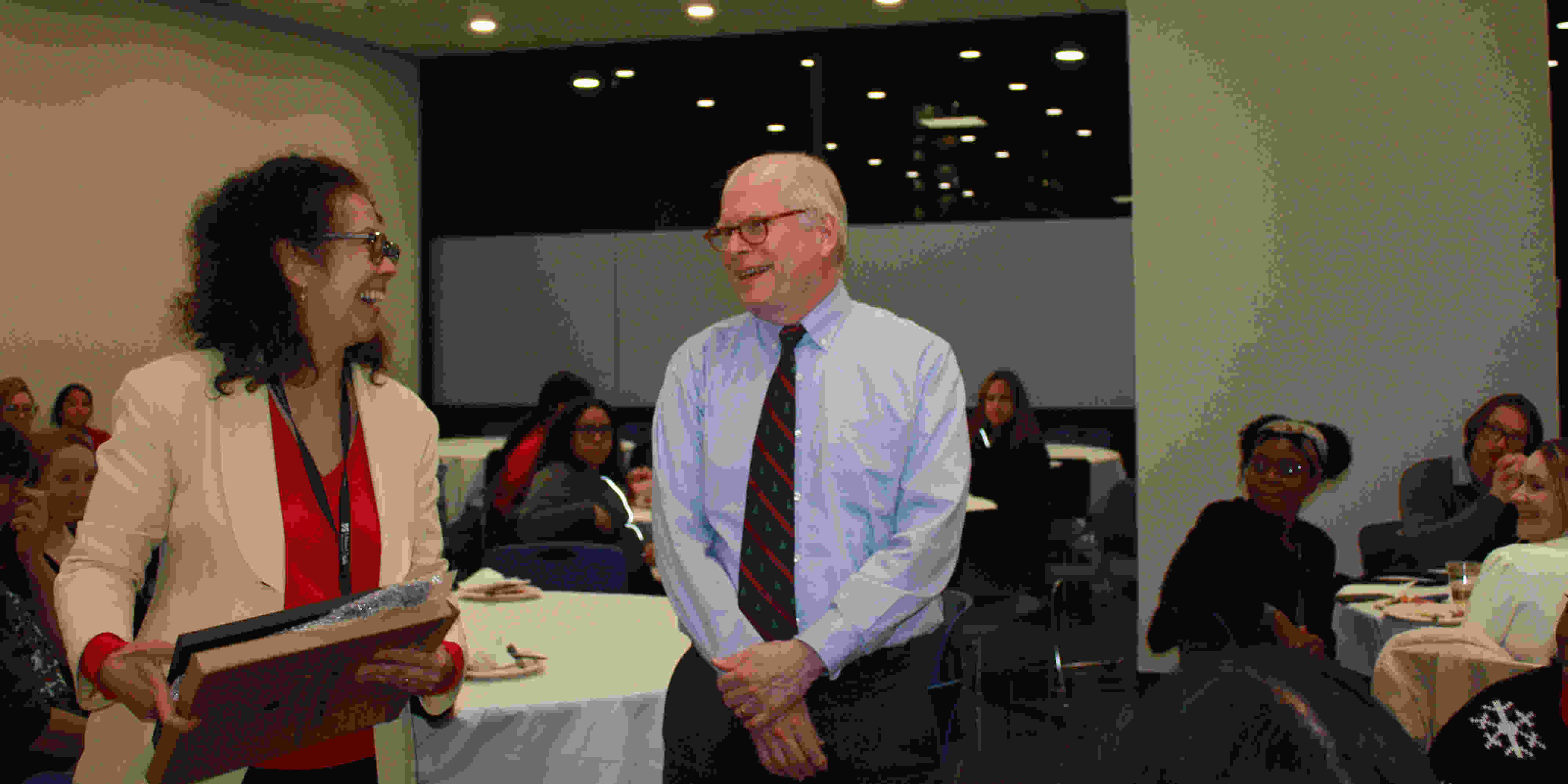 AM Barrett presenting chair award to Lawrence Hayward