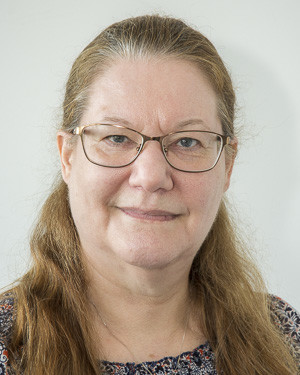 Elizabeth J. Luna