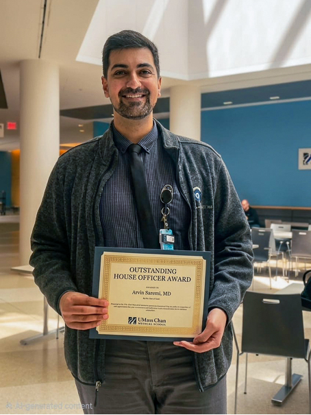 Arvin Saremi outstanding house officer