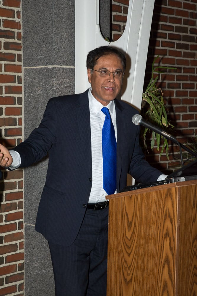 Deepak Takhtani, MD