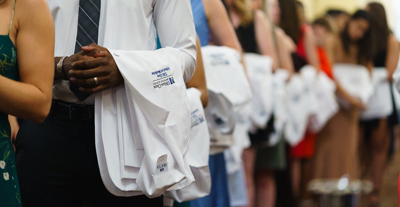Massachusetts lawmakers approve $10M pilot scholarship for UMass Chan medical students entering family medicine