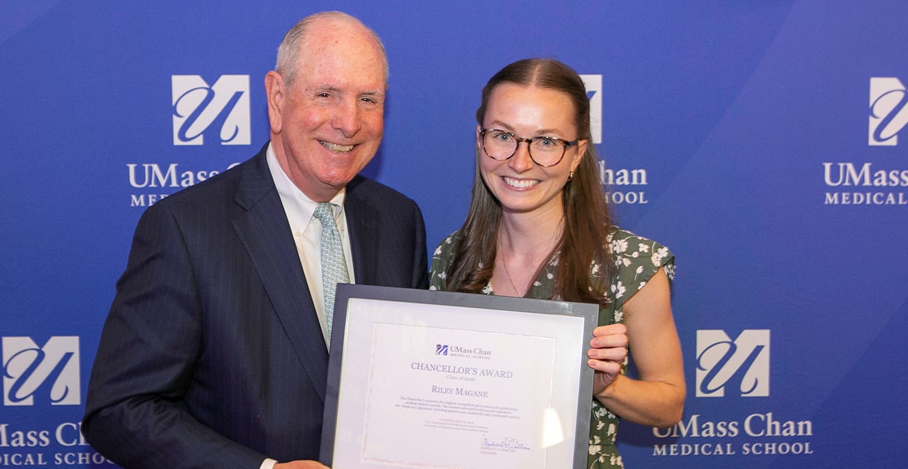 T.H. Chan School of Medicine Class of 2026 celebrated at annual awards ceremony